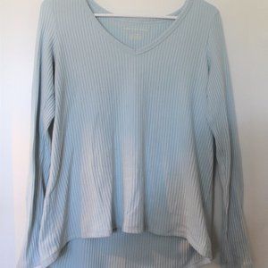 American Eagle blue long sleeve